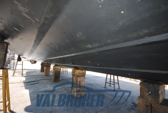 Overmarine Mangusta 72 usado à venda