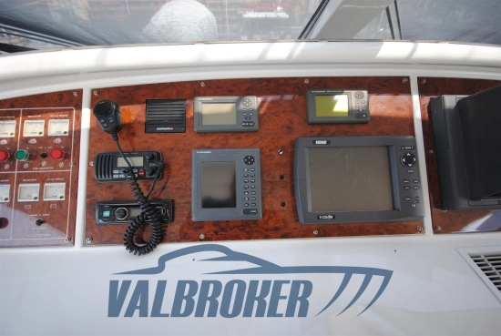Overmarine Mangusta 72 usado à venda