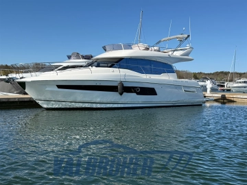 Prestige 460 Fly usado à venda