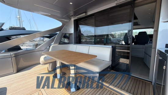 Pershing 7X usata in vendita