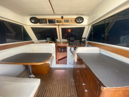 Starfisher 840 Flybridge preowned for sale