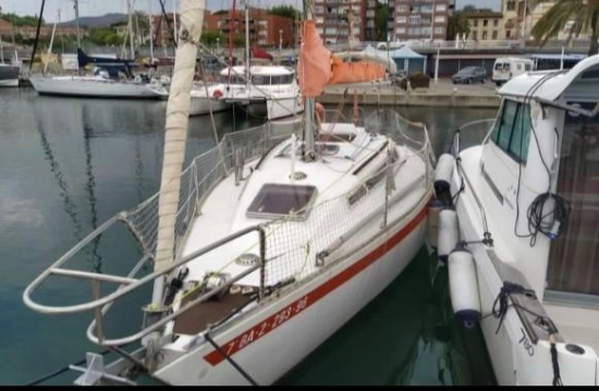 Furia Yachts 28 gebraucht zum verkauf