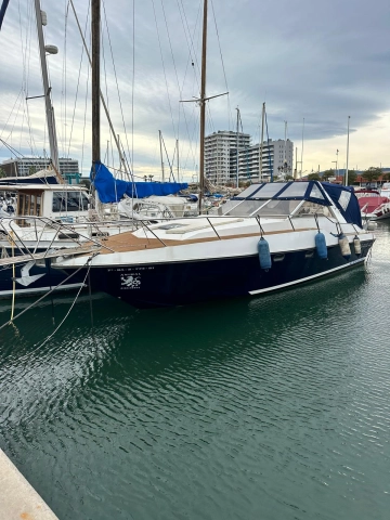 Sunseeker San Remo 33 usado à venda