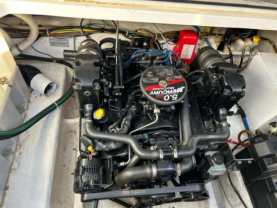 Bayliner 245 SB Cruiser usata in vendita