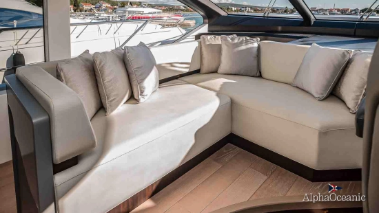 Sunseeker 74 Sport Yacht XPS preowned for sale