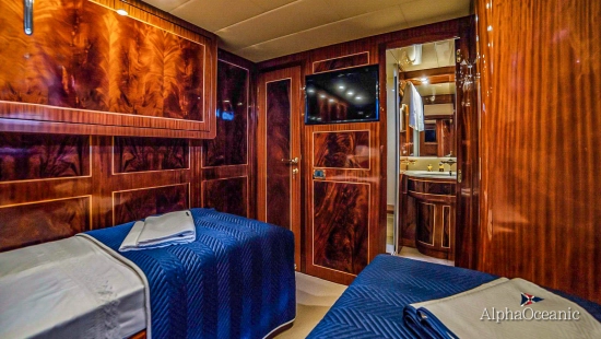 Mangusta 80 open usado à venda