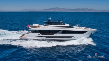 Ferretti 1000 usado à venda