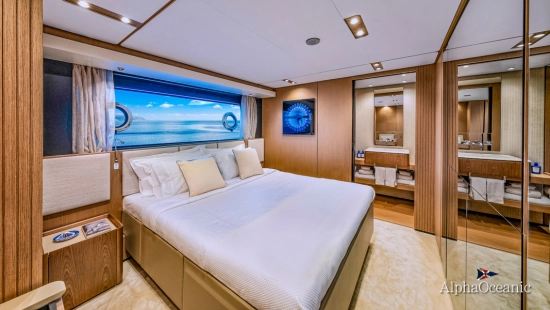 Ferretti 1000 usata in vendita