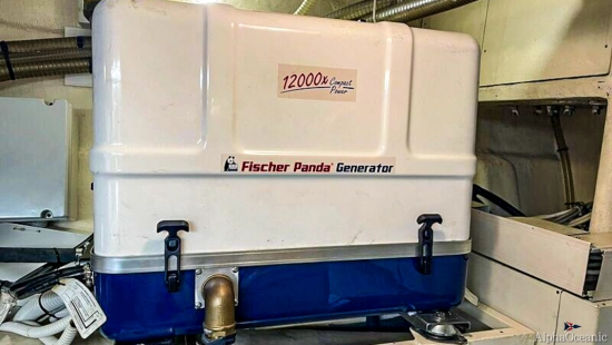 Ferretti 690 usado à venda
