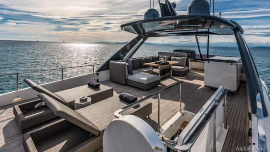 Ferretti 780HT usata in vendita