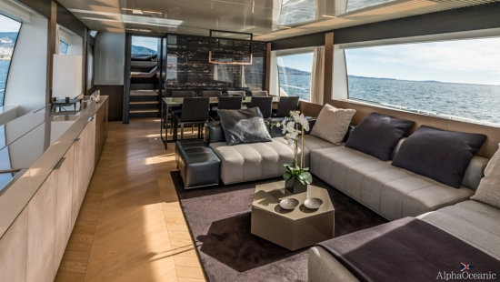 Ferretti 780HT usata in vendita