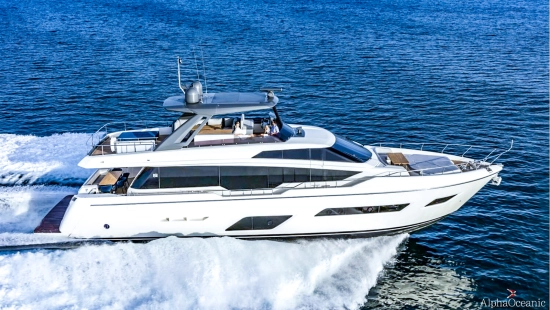 Ferretti 780HT usata in vendita