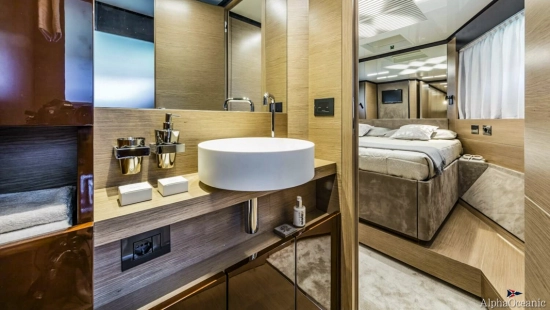 Ferretti 780HT usata in vendita