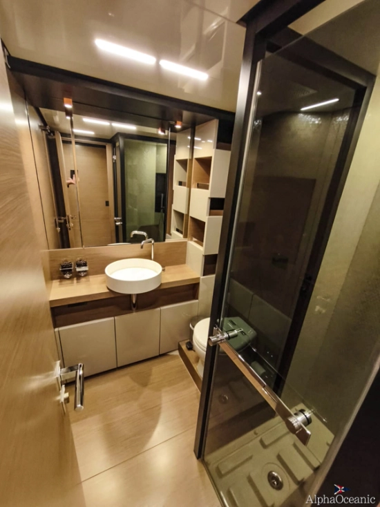 Ferretti 780HT usata in vendita