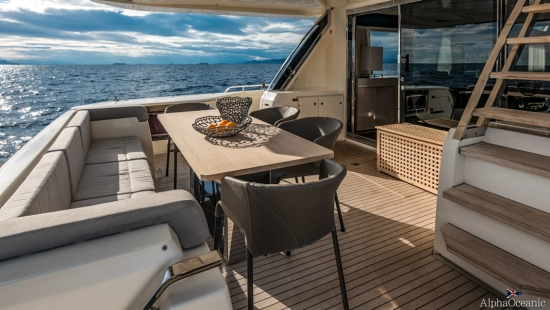 Ferretti 780HT usata in vendita