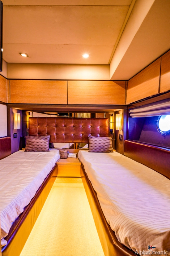 Azimut 70 usado à venda