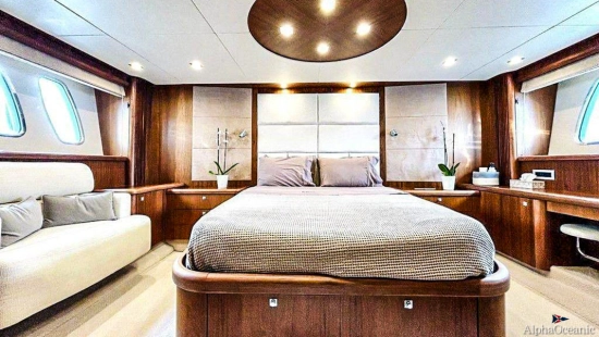 Sunseeker Predator 72 usata in vendita