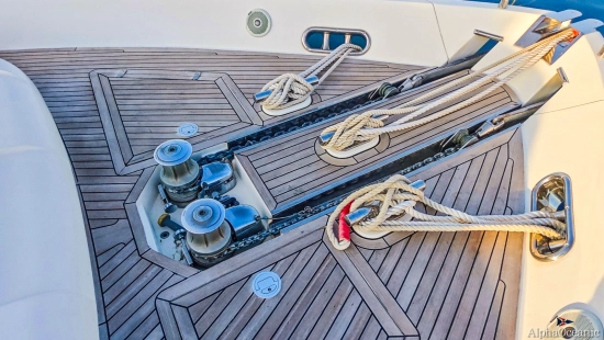 Ferretti 830 de segunda mano en venta