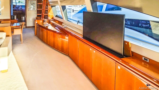 Ferretti 830 de segunda mano en venta