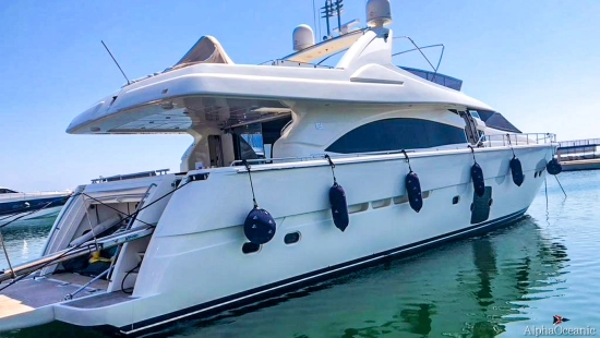 Ferretti 830 de segunda mano en venta