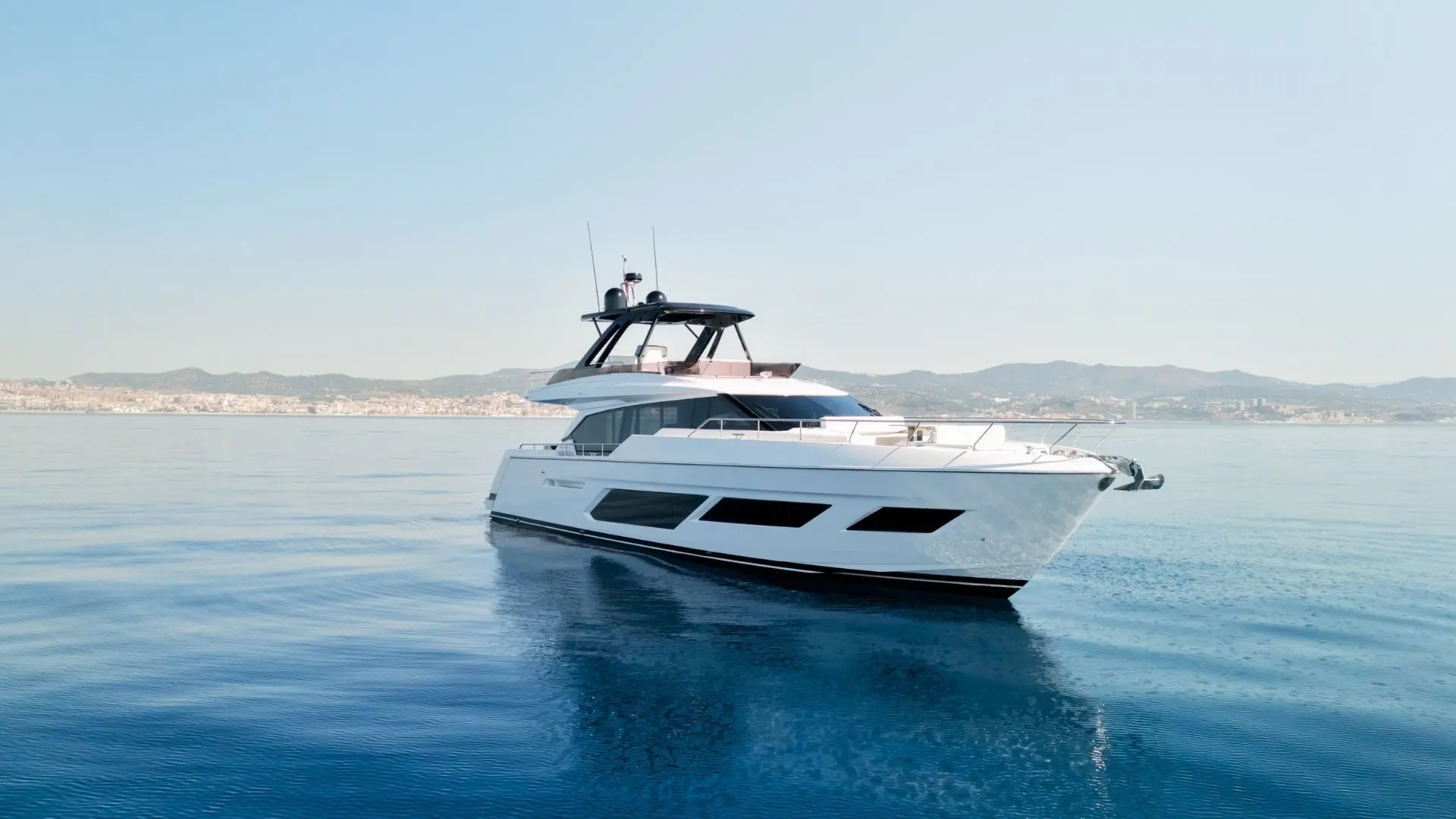 Ferretti 720 usata in vendita
