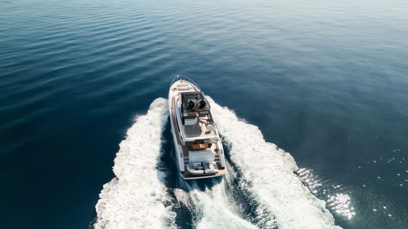 Ferretti 720 usata in vendita
