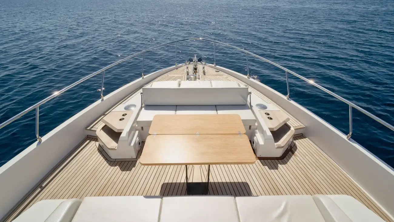 Ferretti 720 usata in vendita