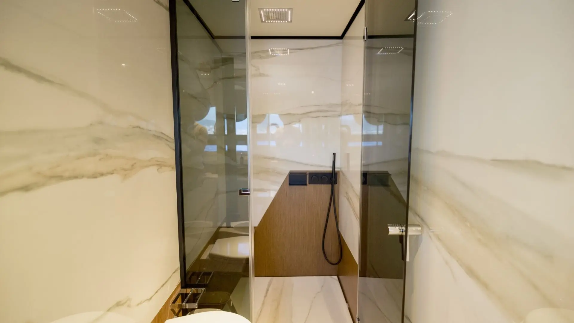Ferretti 720 usata in vendita