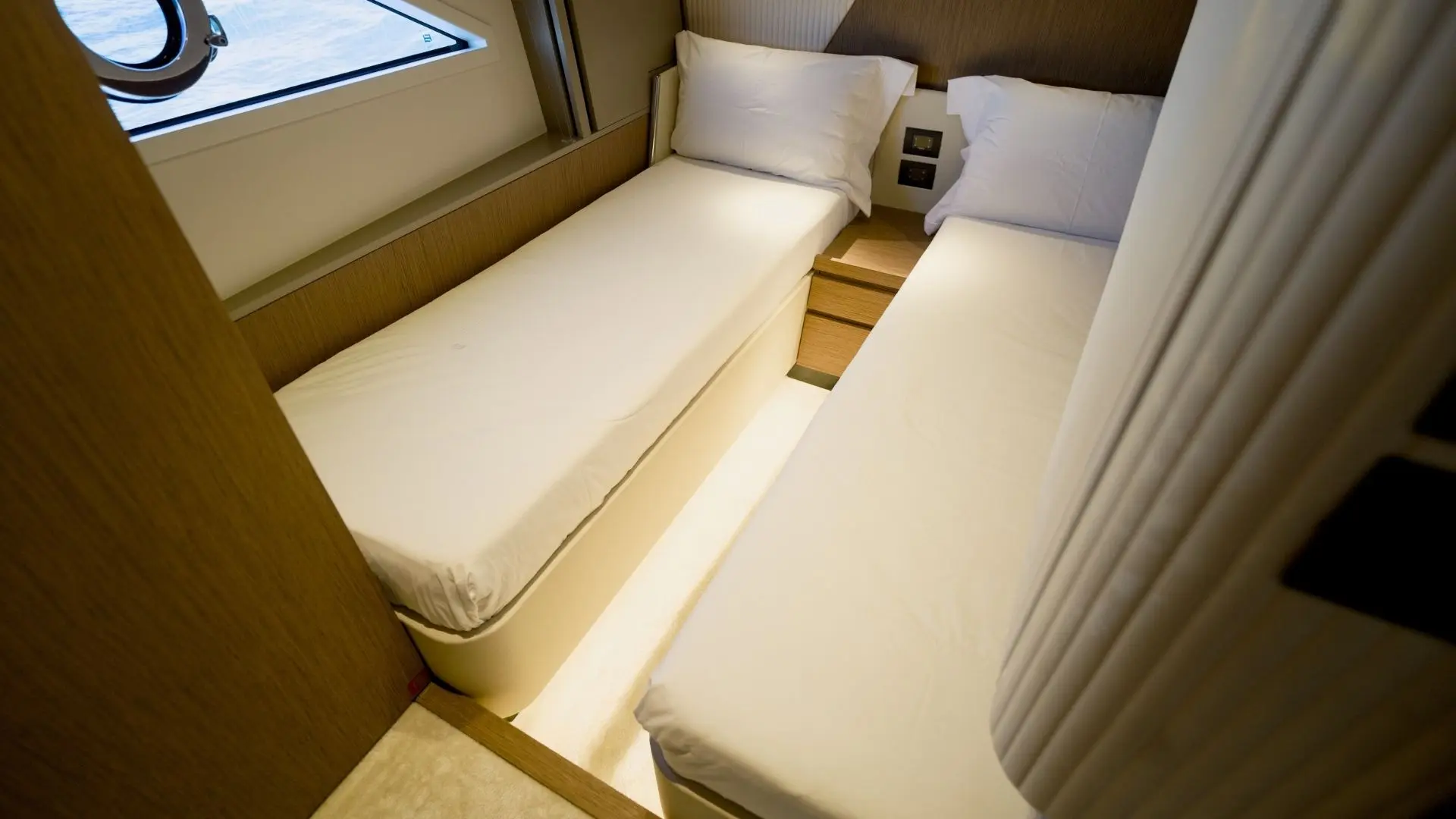 Ferretti 720 usata in vendita