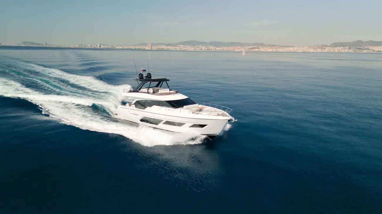 Ferretti 720 usata in vendita