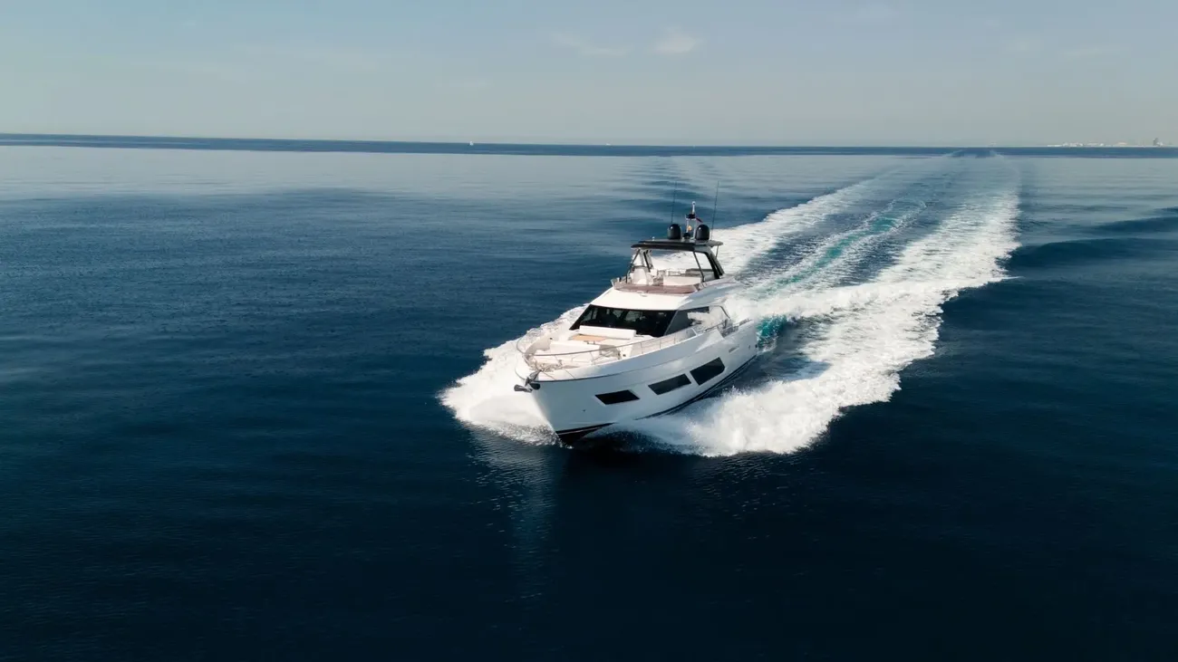 Ferretti 720 usata in vendita