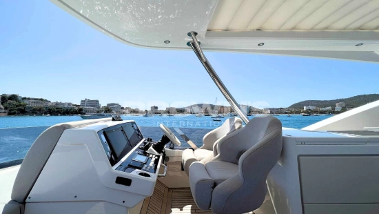 Sunseeker 76 Yacht usado à venda