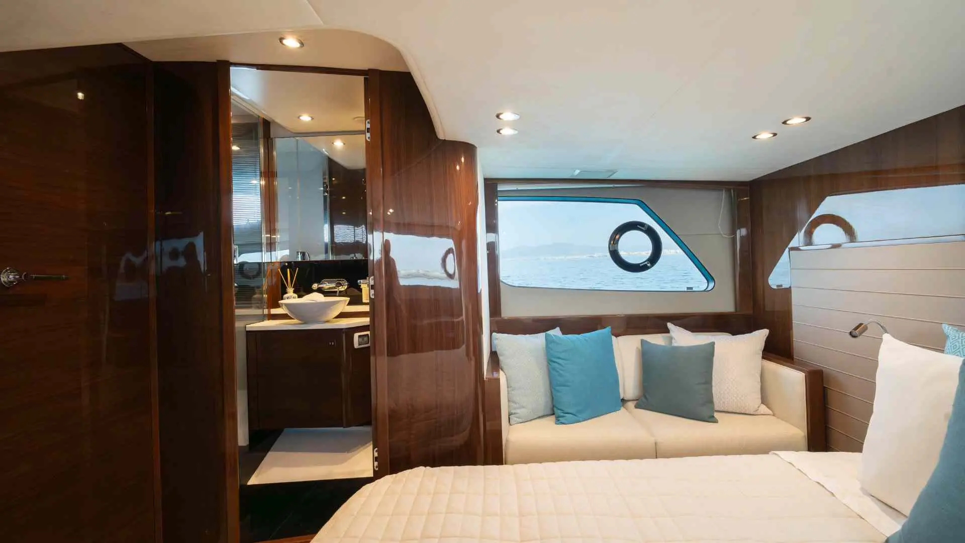 Princess V48 usata in vendita