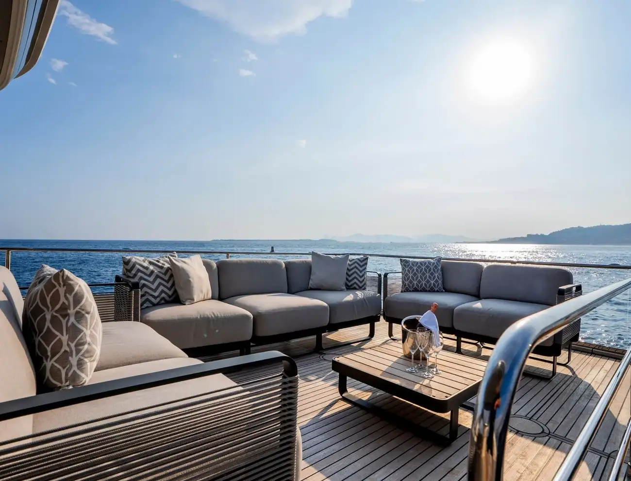 Absolute Navetta 68 usado à venda