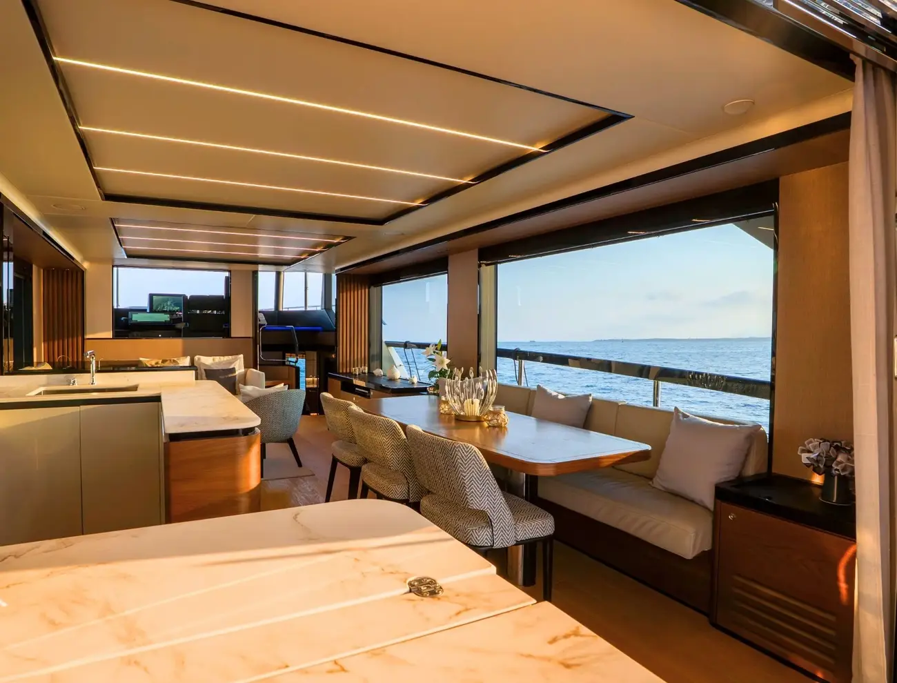 Absolute Navetta 68 usado à venda