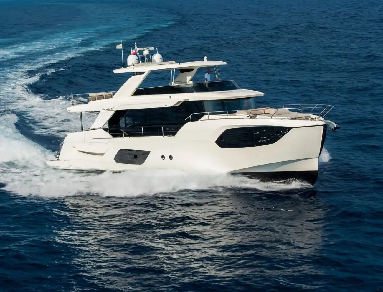 Absolute Navetta 68 usado à venda