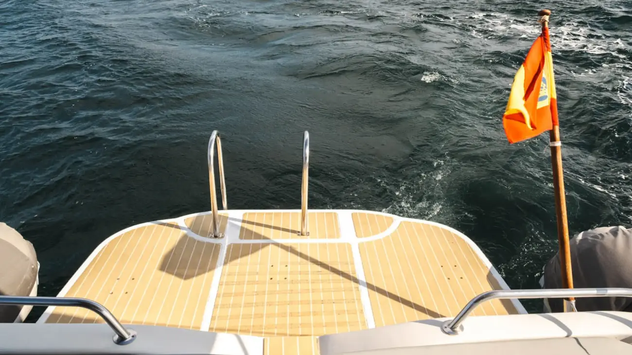 Sacs Marine Stratos S42 usata in vendita