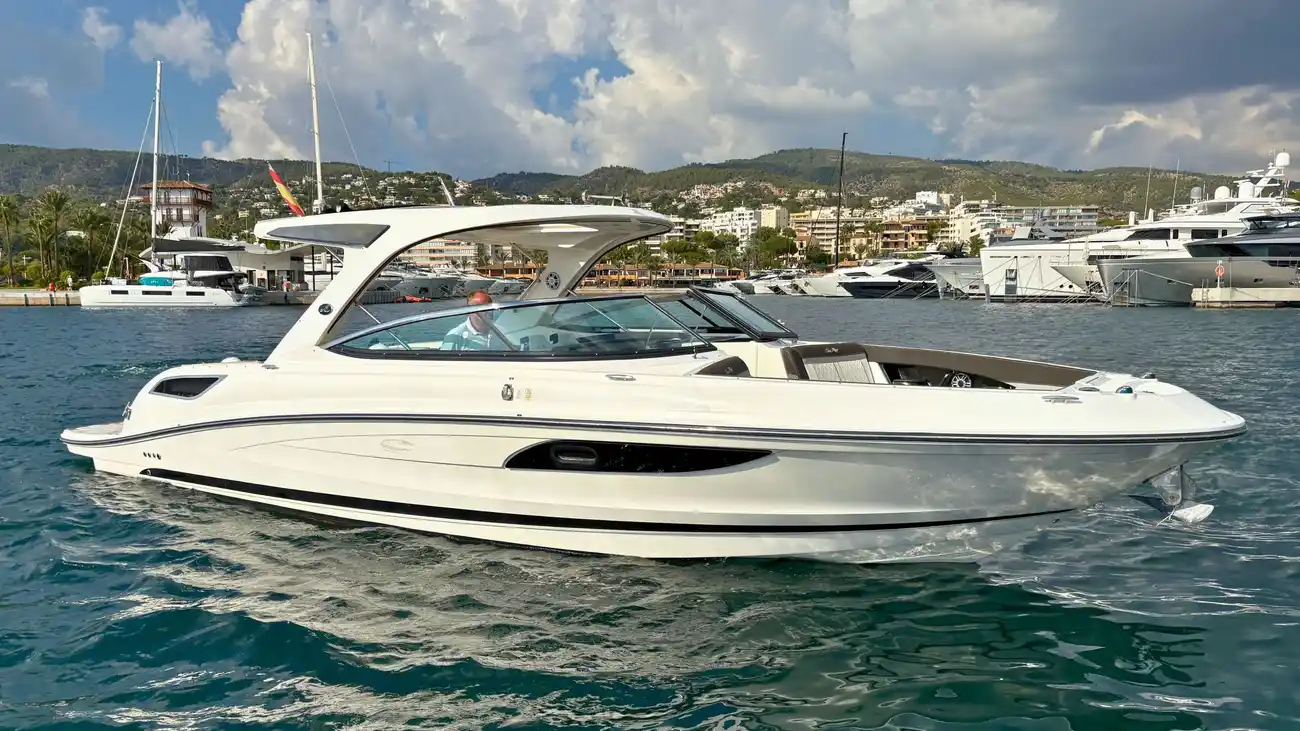 Sea Ray SLX 350 de segunda mano en venta