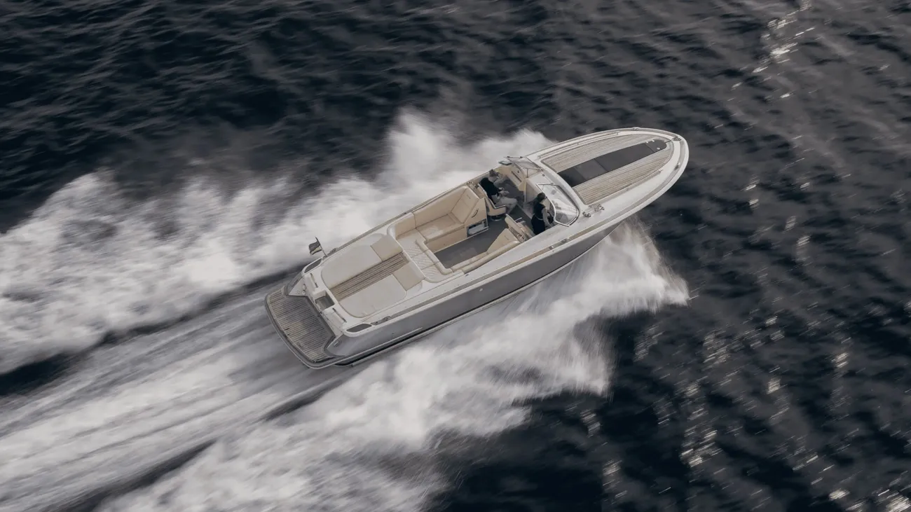 Chris Craft 32 Corsair usado à venda