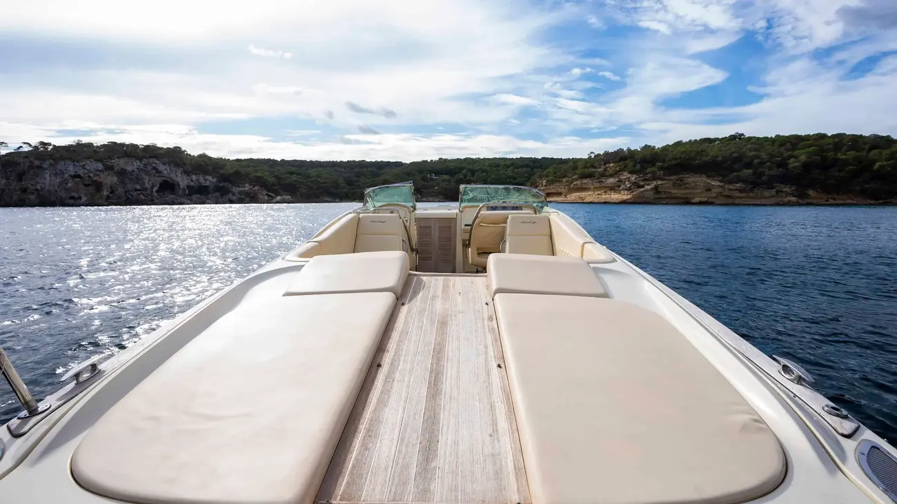 Chris Craft 32 Corsair usado à venda