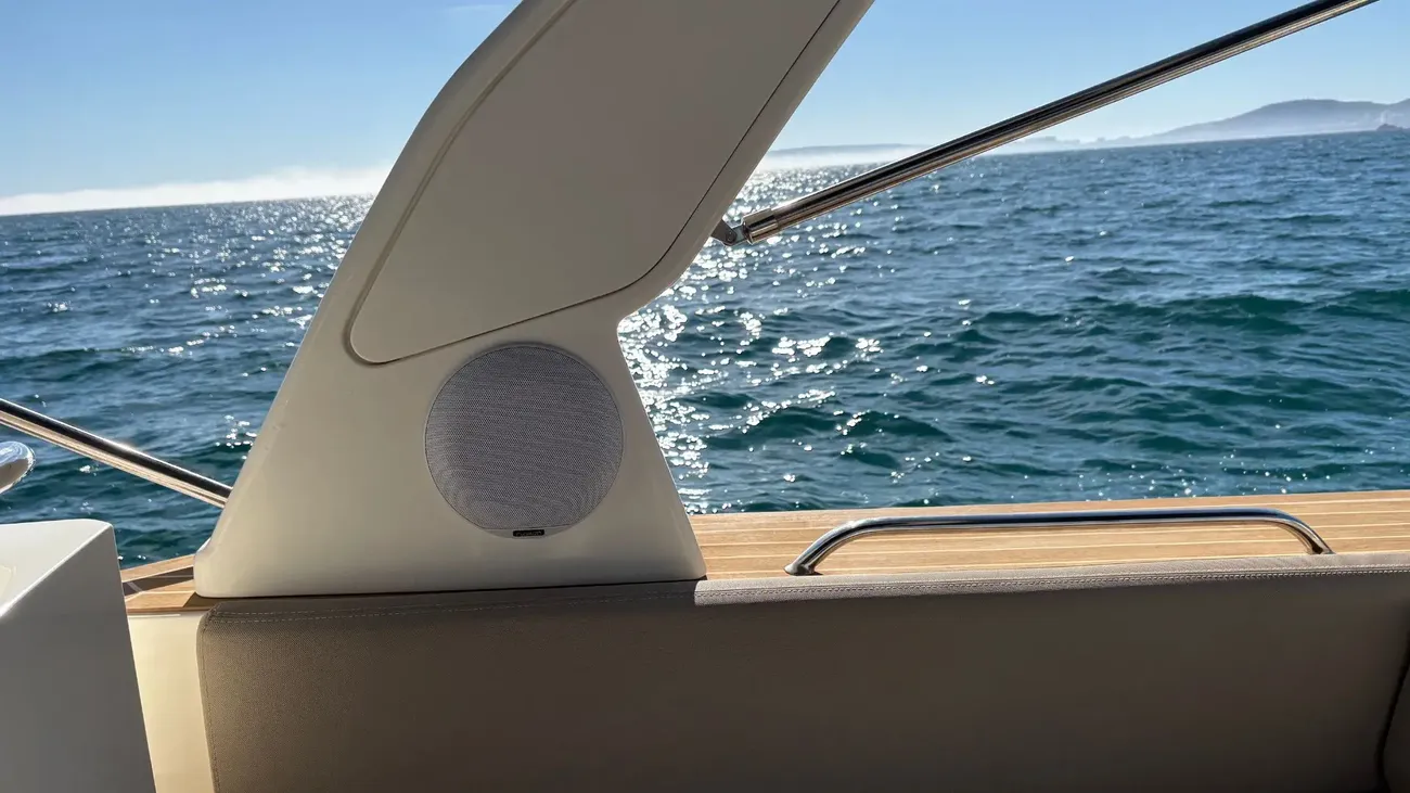Capelli Tempest 850 WA usado à venda