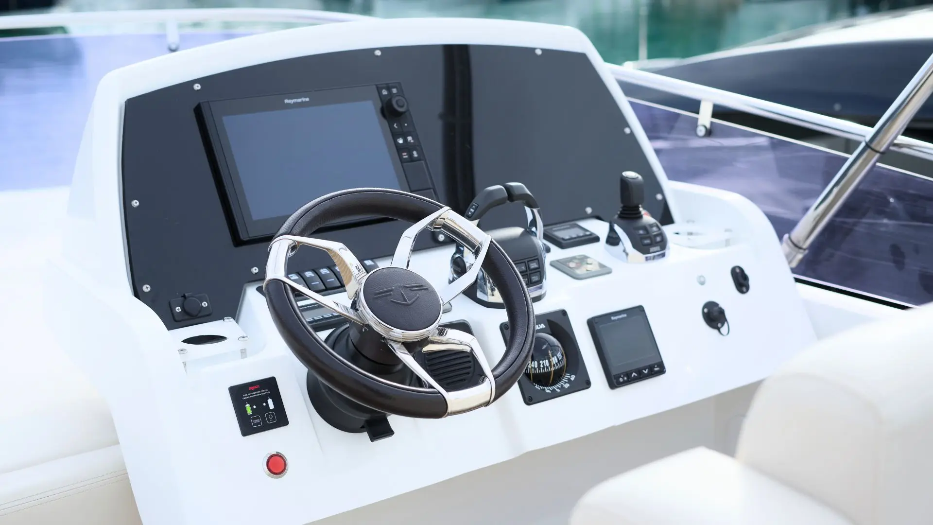 Sealine F530 usado à venda
