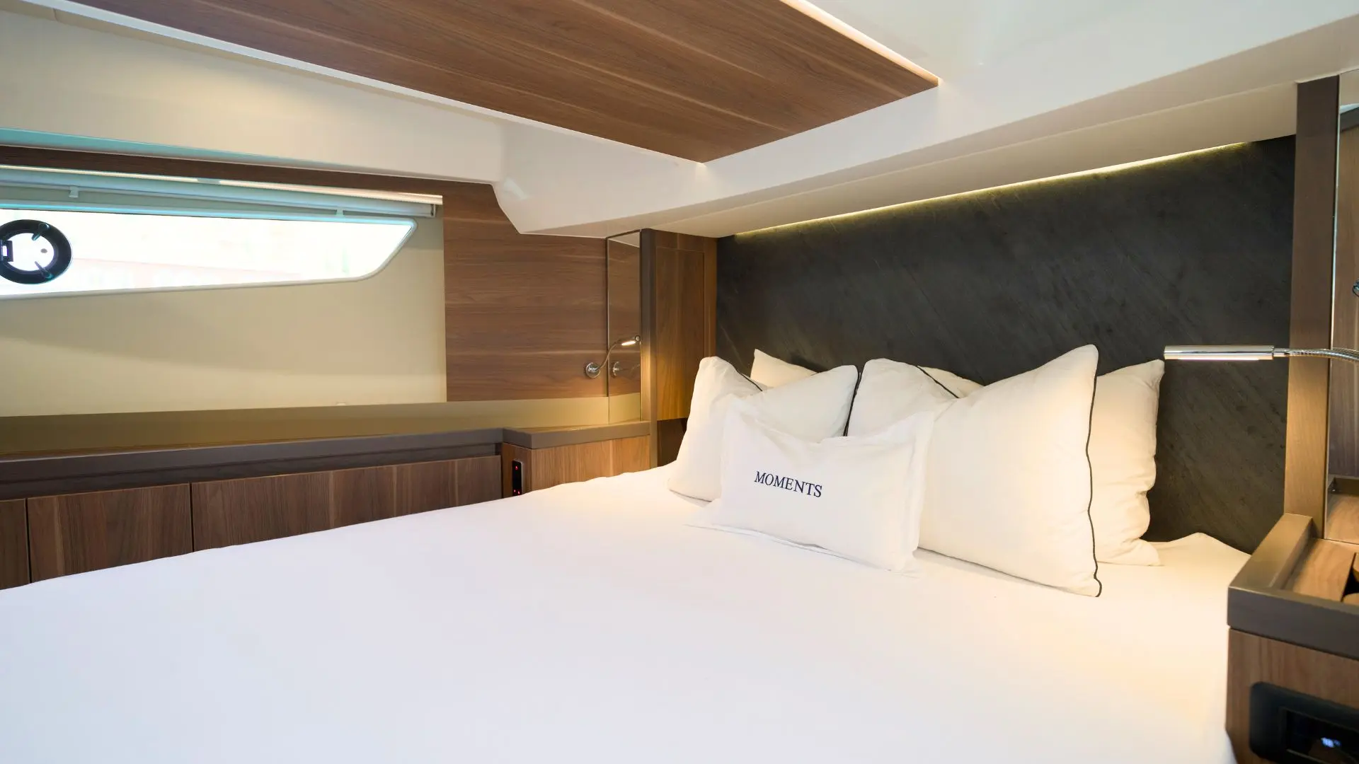 Sealine F530 usado à venda