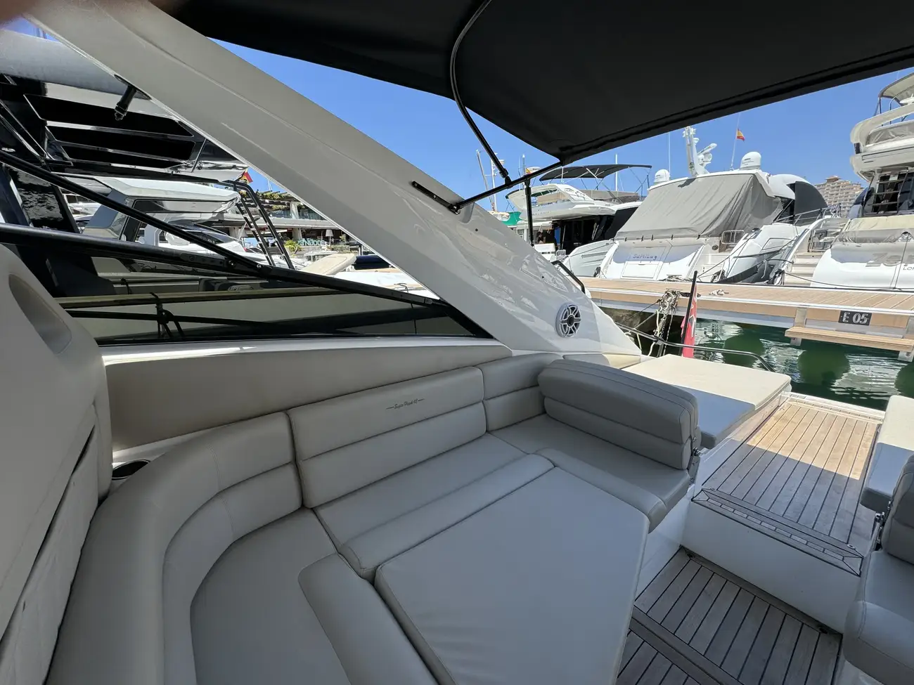 Sunseeker Superhawk 43 usado à venda