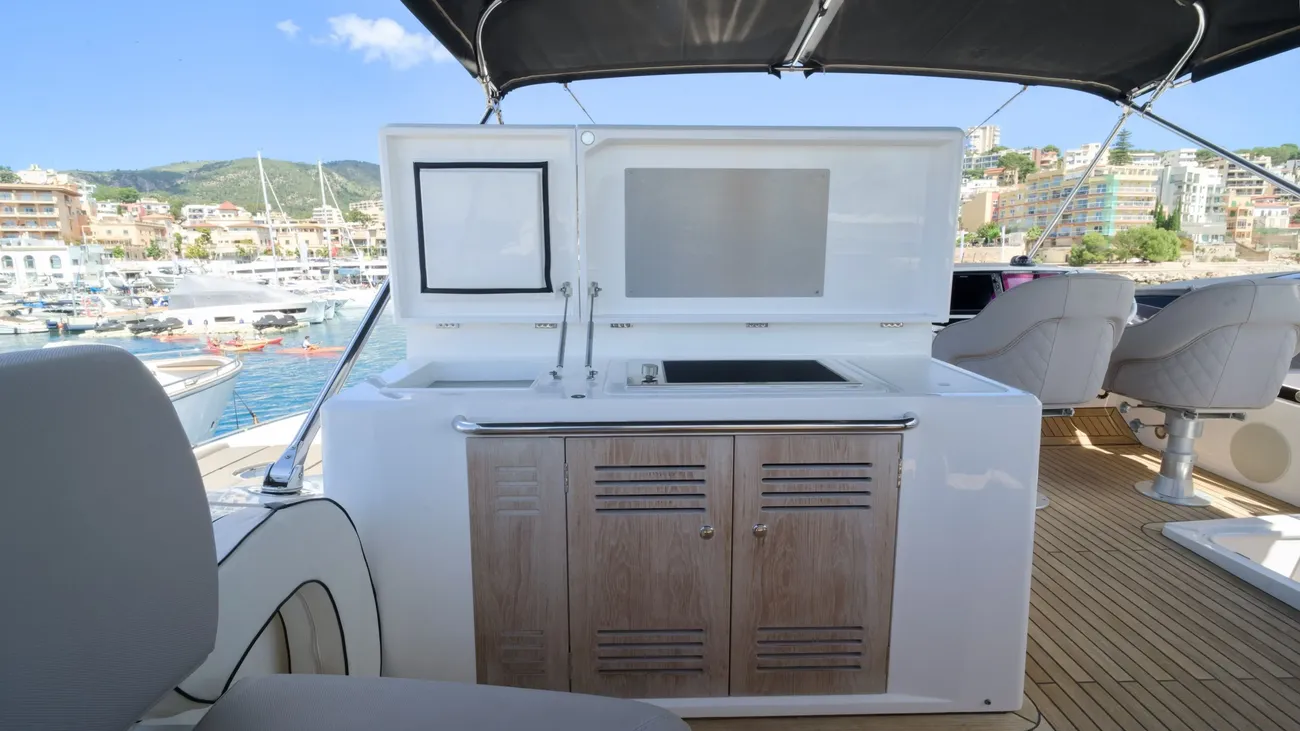 Sunseeker Manhattan 52 usado à venda