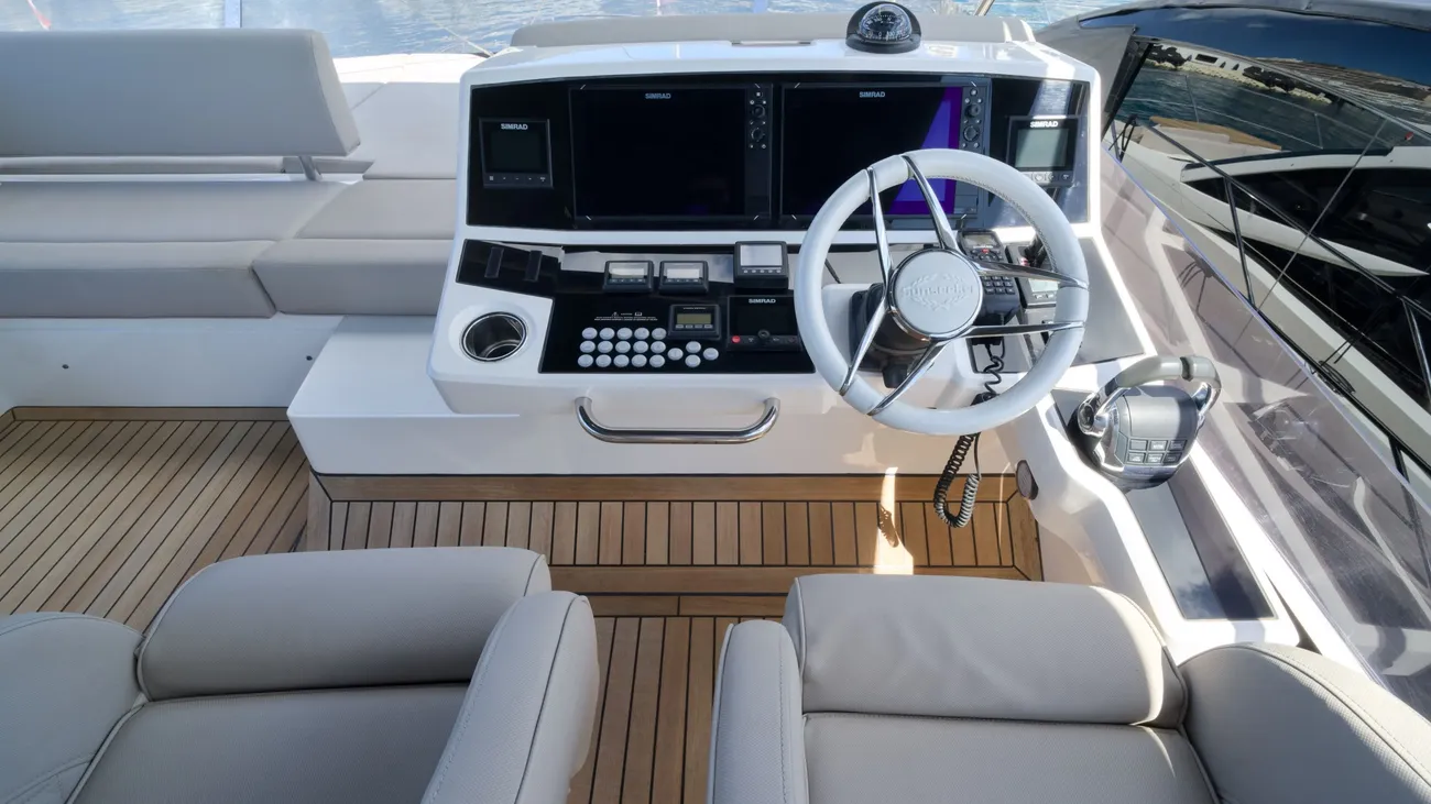 Sunseeker Manhattan 52 usado à venda