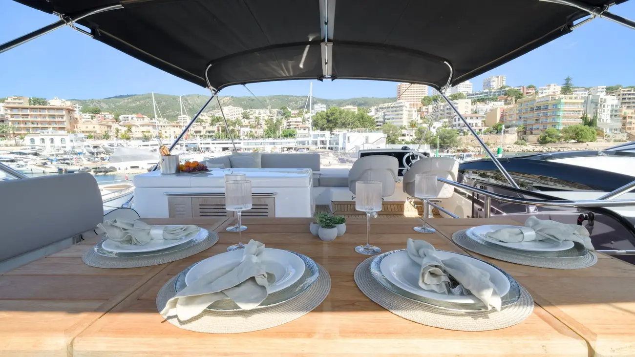 Sunseeker Manhattan 52 usado à venda