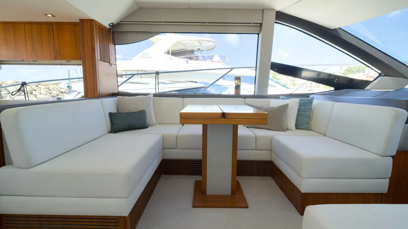 Sunseeker Manhattan 52 usado à venda