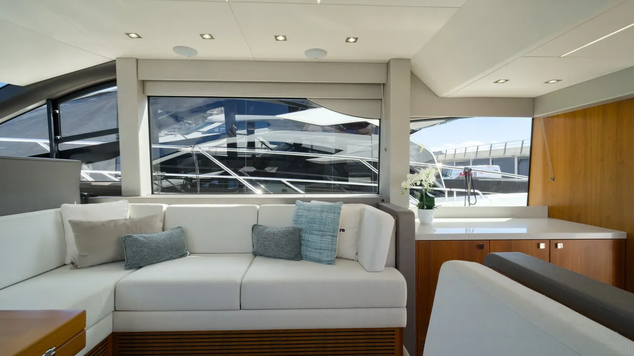 Sunseeker Manhattan 52 usado à venda