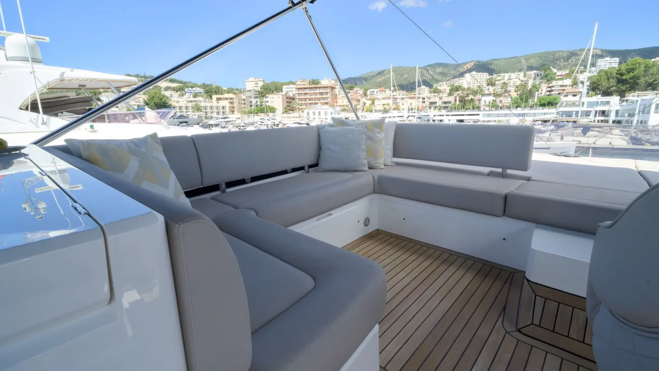 Sunseeker Manhattan 52 usado à venda